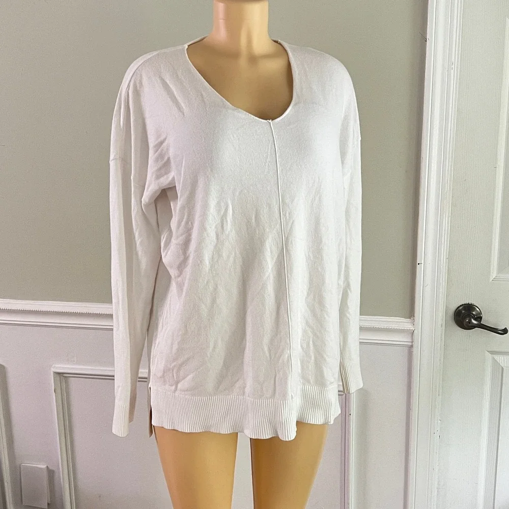 Jouica‎ V-Neck Sweater Womens 2XL White Long Sleeve Side Slits High-Low Pullover